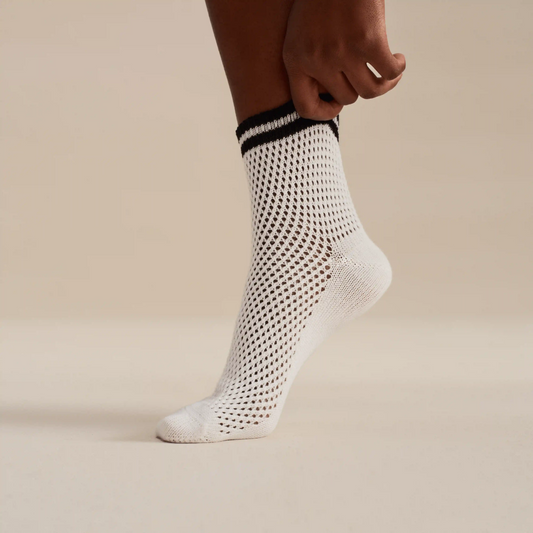 Women's Vintage Stripes Open Knit Quarter Socks