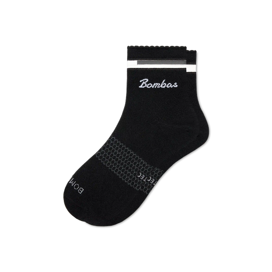 Women's UltraLite Sport Sheer Stripe Quarter Socks